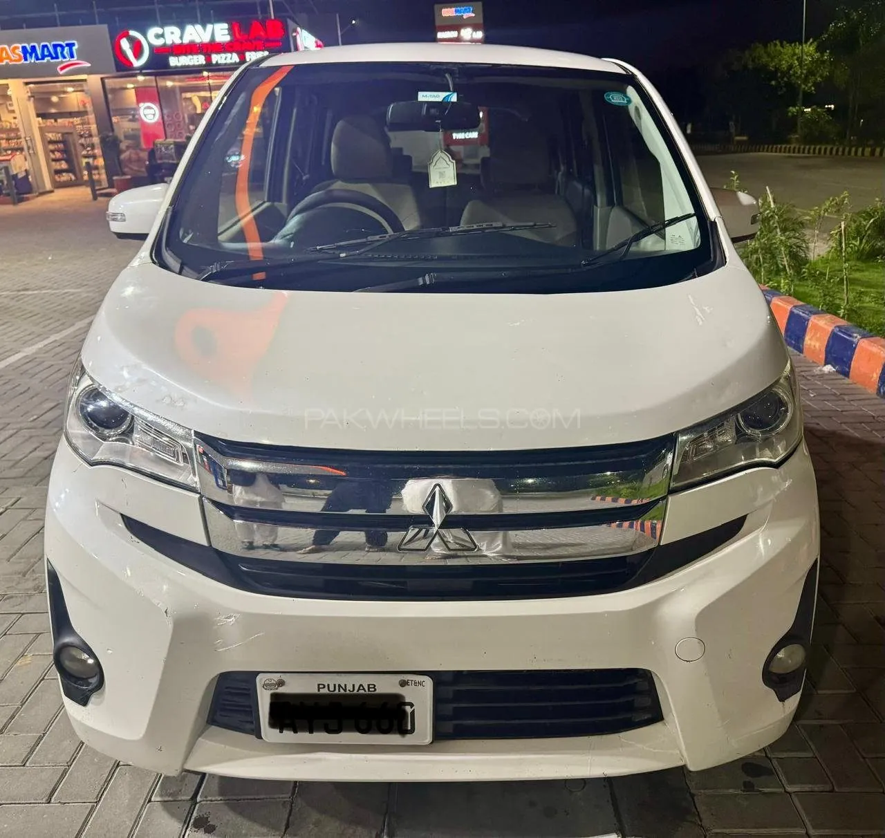 Mitsubishi Ek Custom