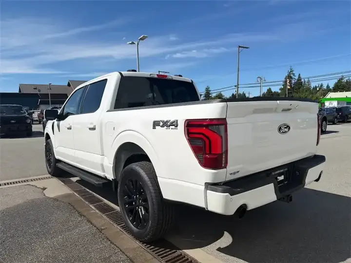Ford F-150 2026 photo 3