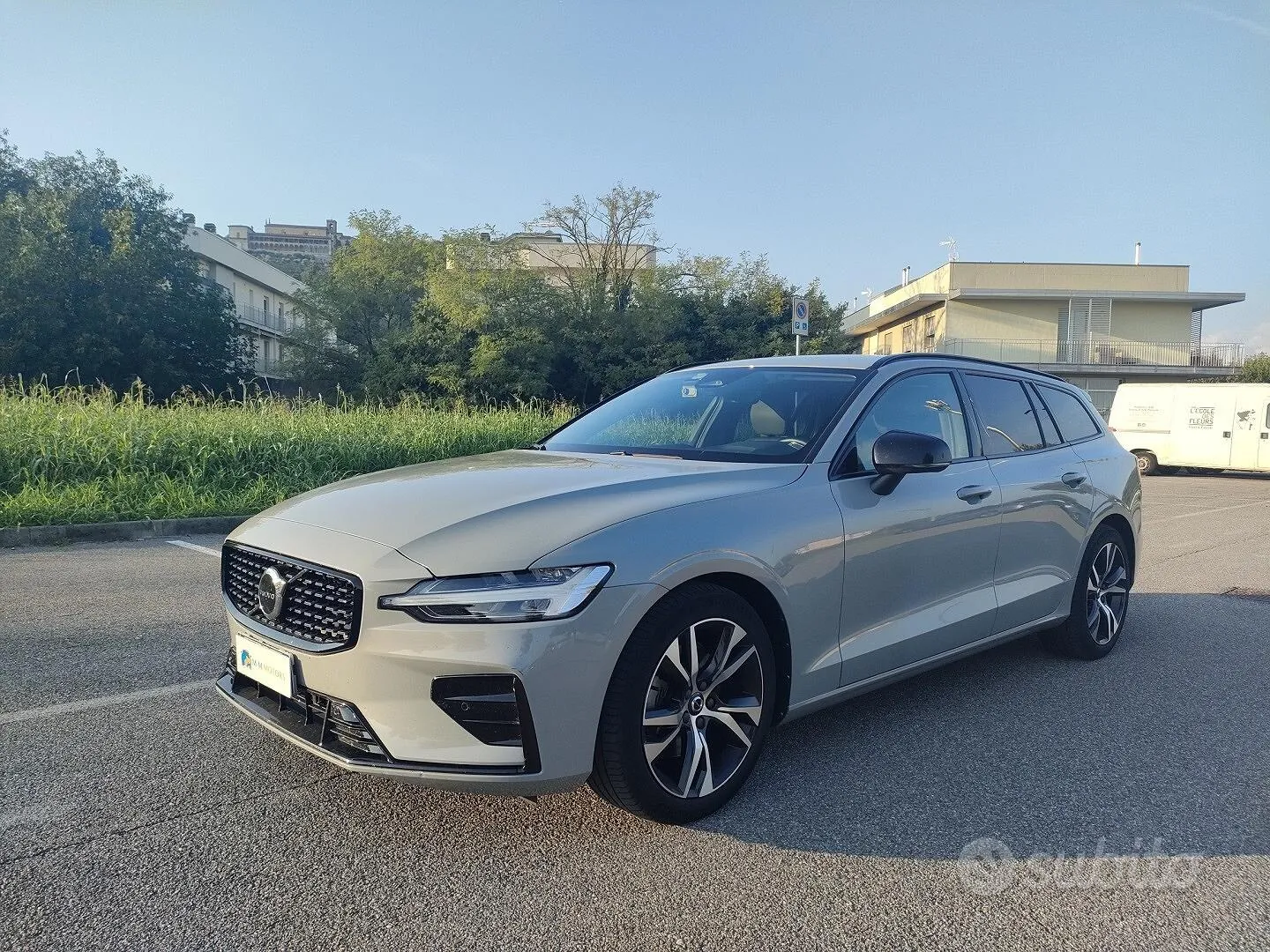 Volvo V60 2024 photo 3