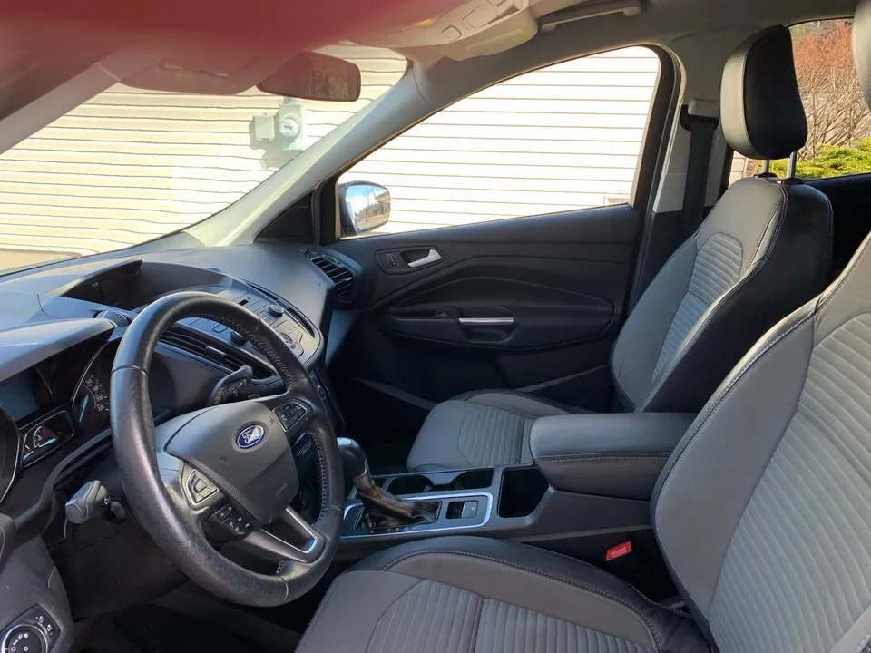 Ford Escape 2018 photo 5