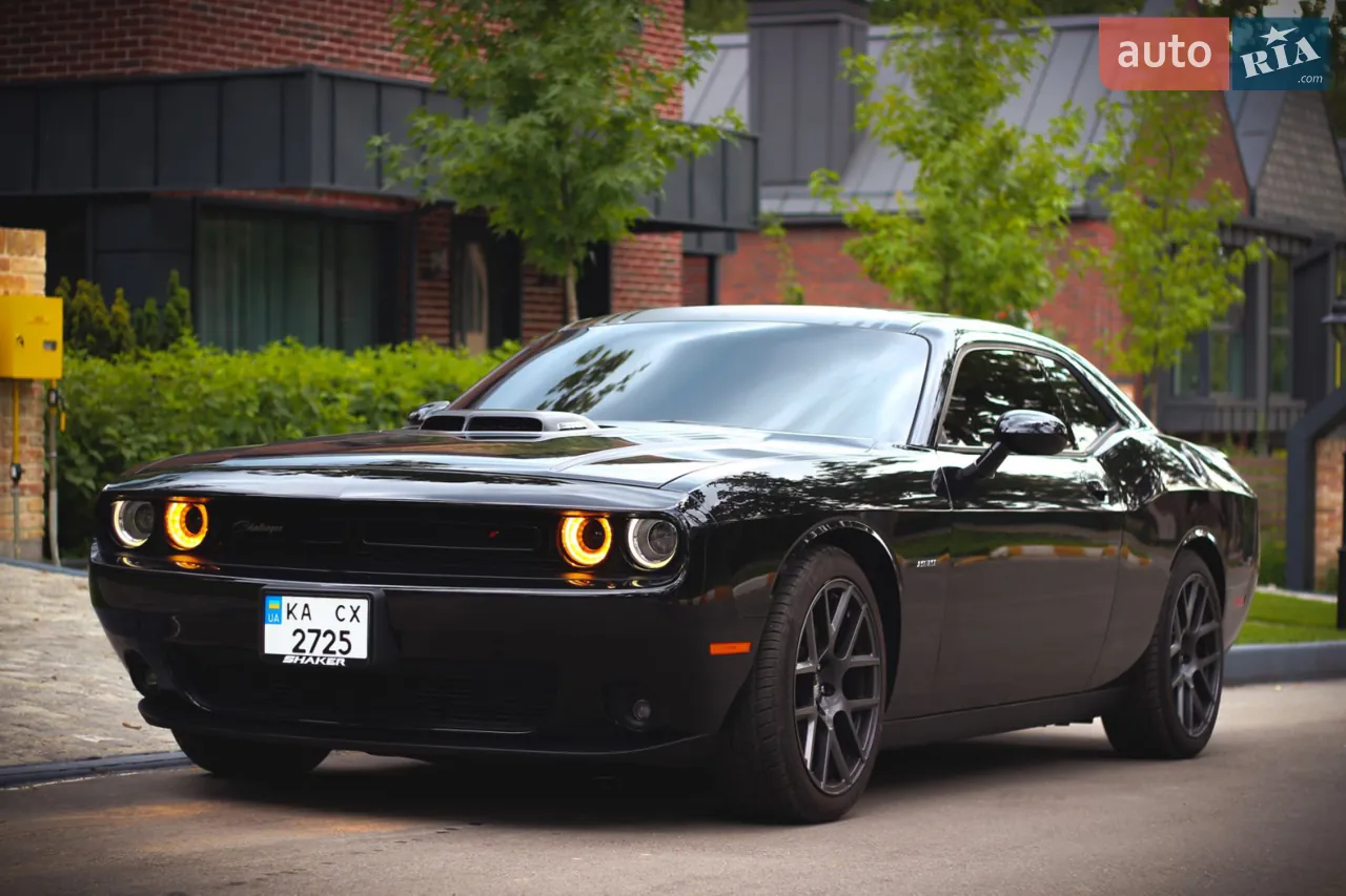 Dodge Challenger 2015 photo 2
