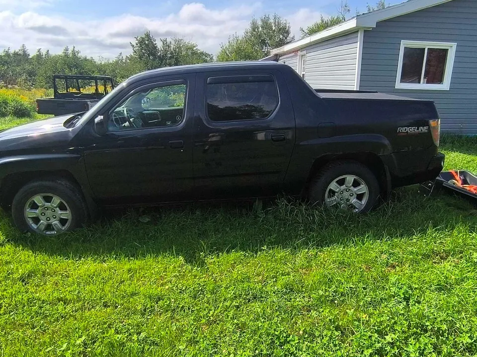 Honda Ridgeline 2006 photo 3