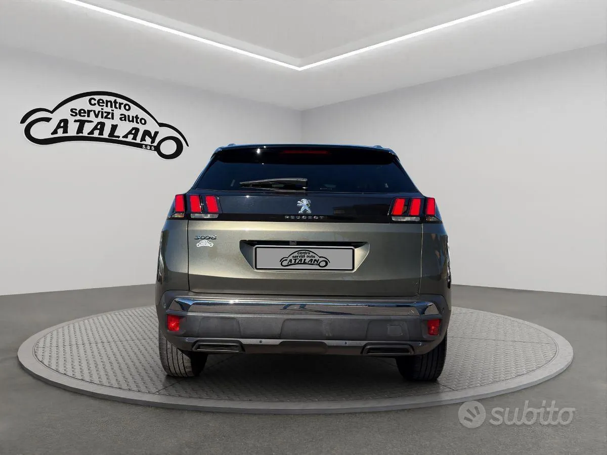 Peugeot 3008 2019 photo 4
