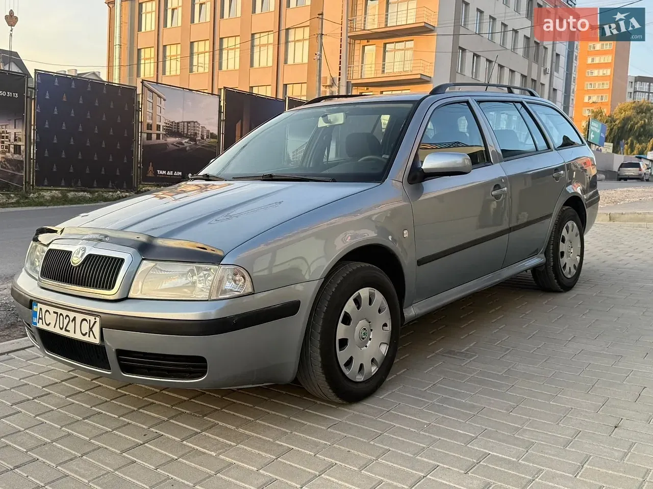 Skoda Octavia 2005 photo 2