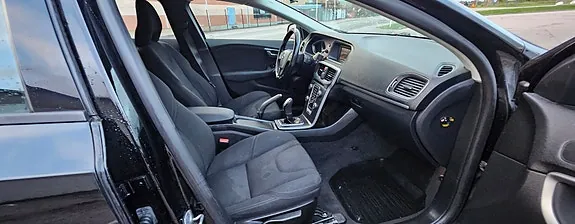 Volvo V40 2015 photo 5