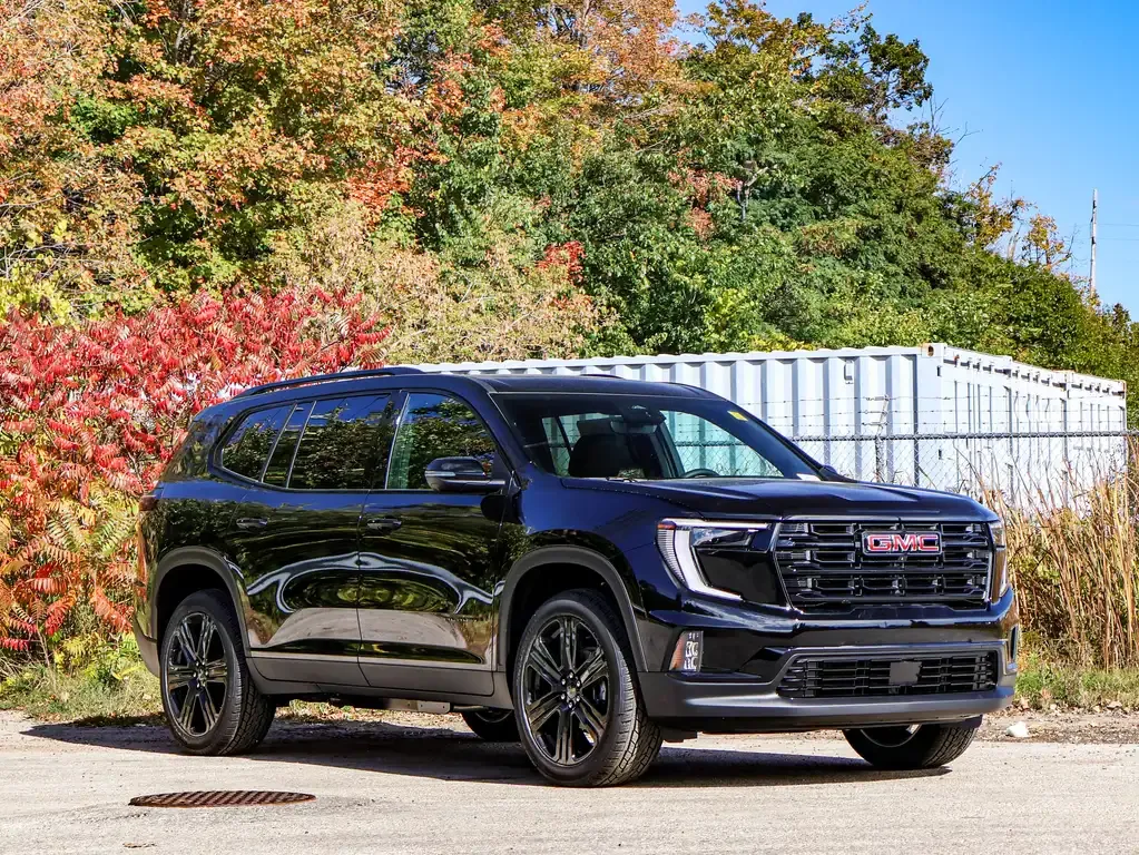 GMC Acadia 2027 photo 3
