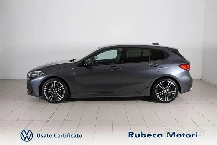BMW 1 Series 2020 photo 3