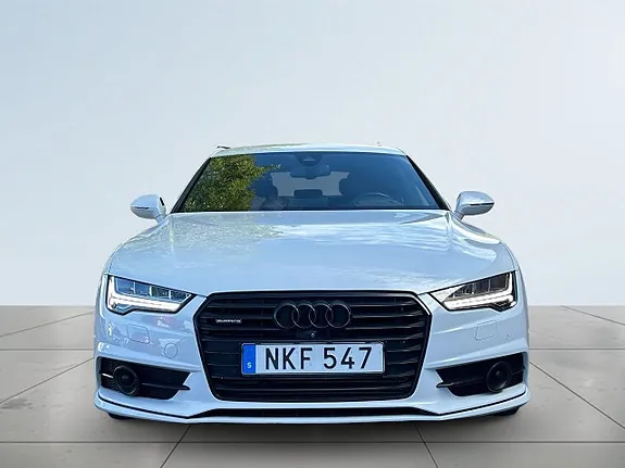 Audi A7 2015 photo 2