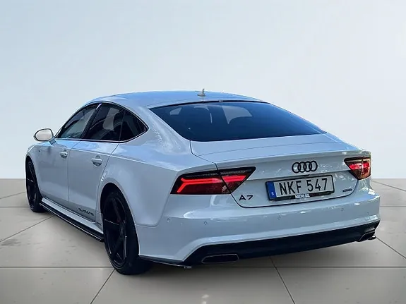 Audi A7 2015 photo 5