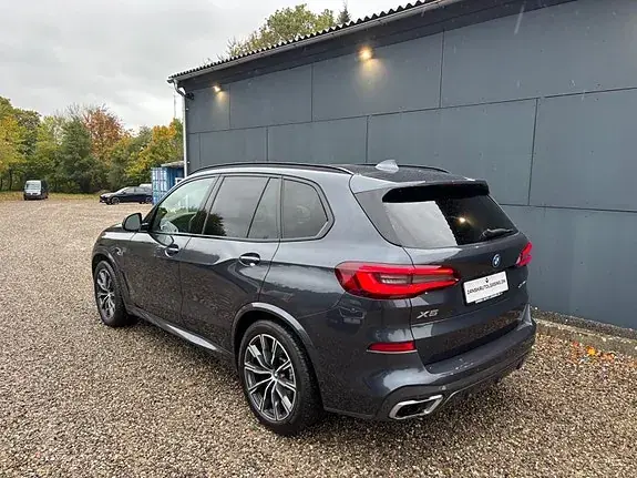 BMW X5 2021 photo 4