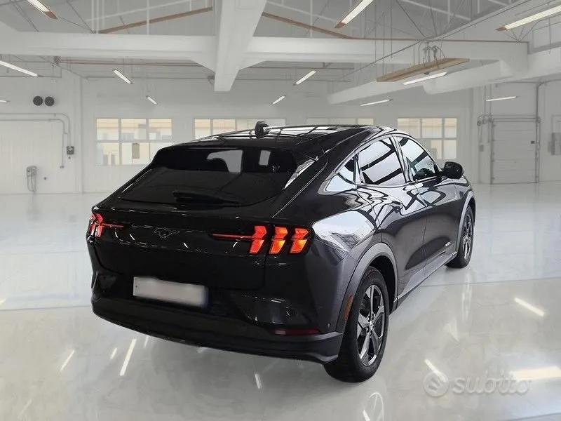 Ford Mustang Mach-E 2022 photo 4