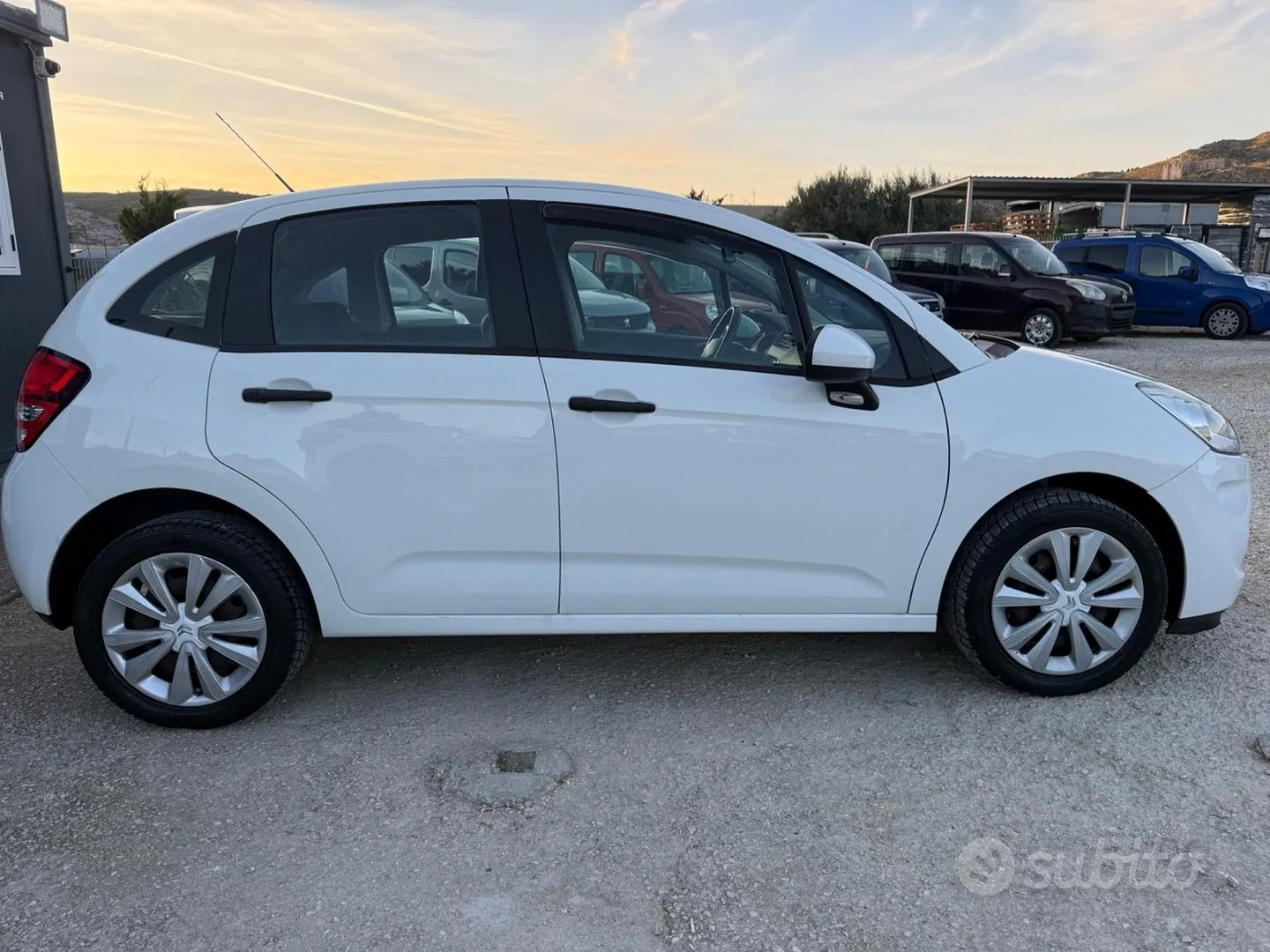 Citroen C3 2011 photo 4