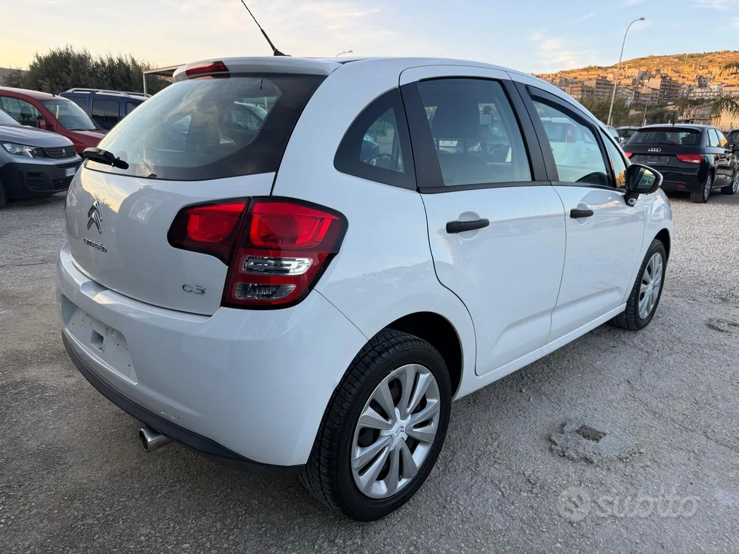 Citroen C3 2011 photo 5