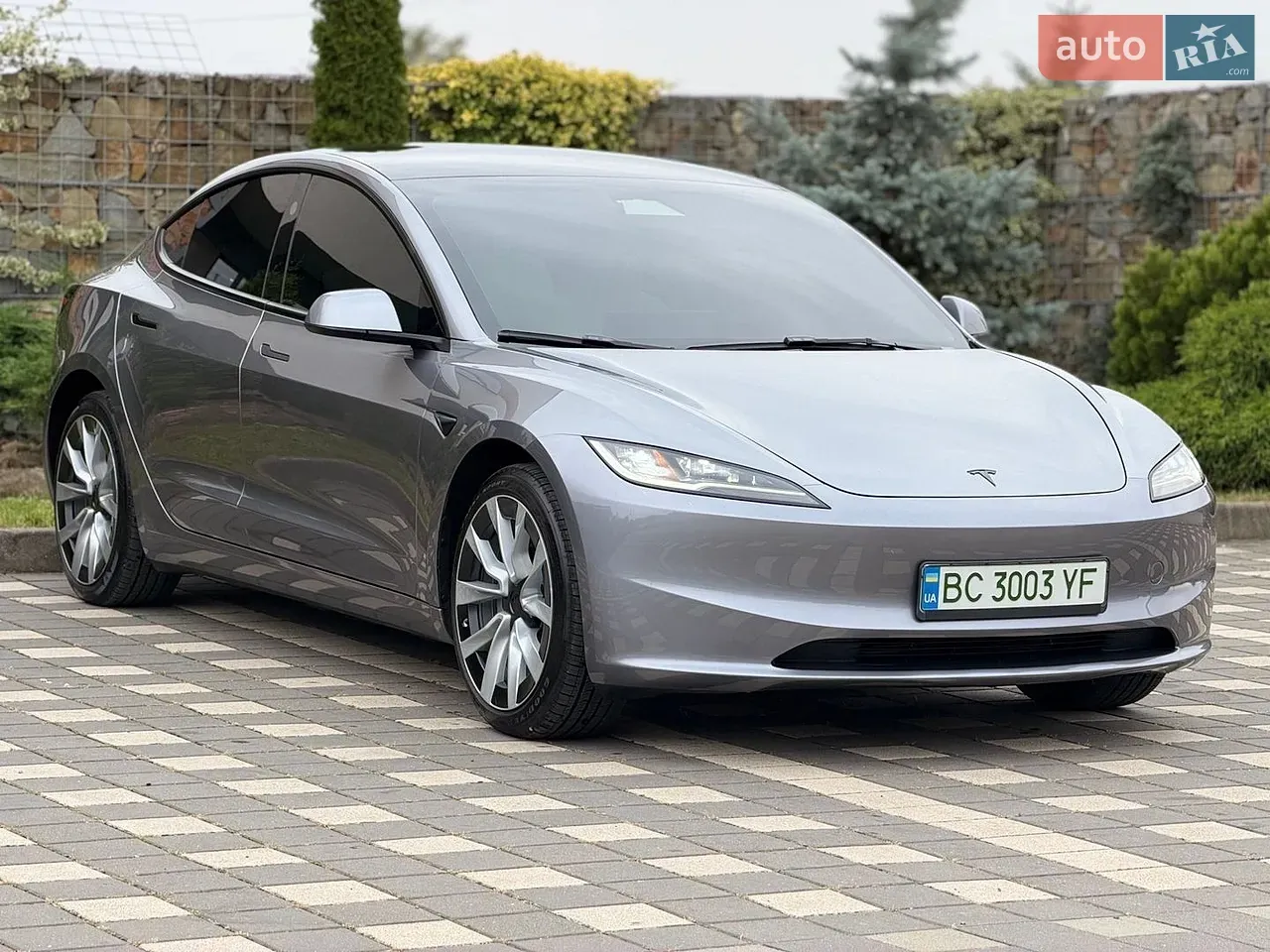 Tesla Model 3 2025 photo 5