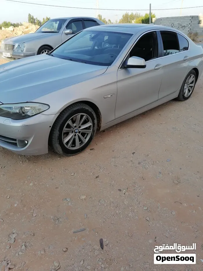 BMW 5 Series 2012 photo 4