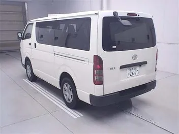 Toyota Hiace 2022 photo 3