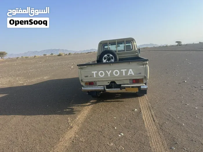 Toyota Land Cruiser 2016 photo 3