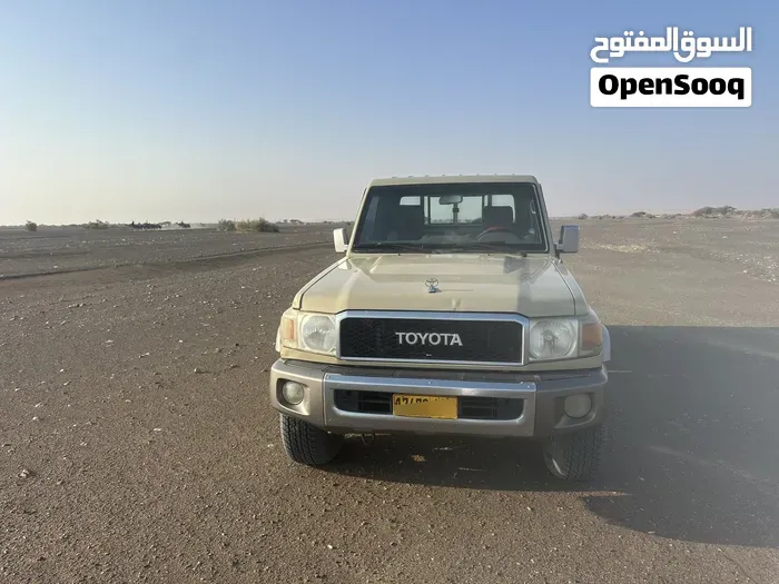 Toyota Land Cruiser 2016 photo 2
