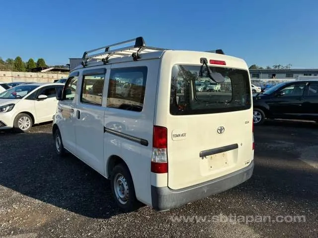 Toyota Townace Van Dx 2015 photo 3