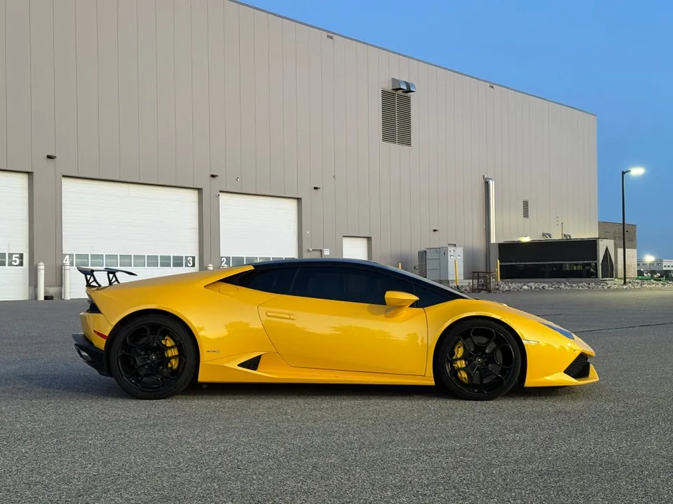 Lamborghini Huracán 2015 photo 3