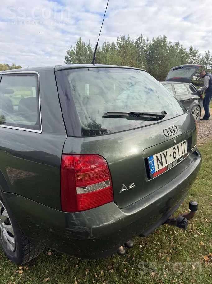 Audi A4 2000 photo 4