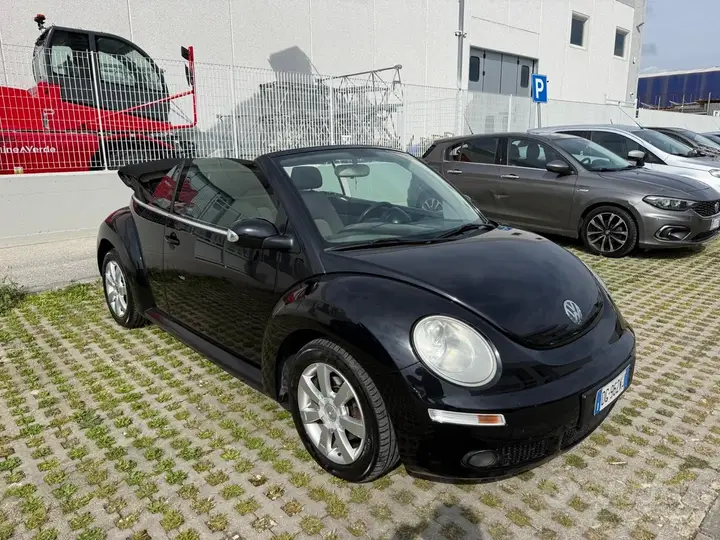 Volkswagen New Beetle 2007 photo 3