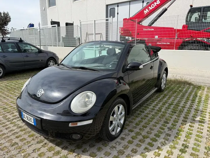 Volkswagen New Beetle