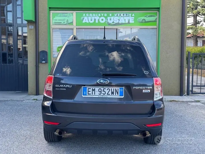 Subaru Forester 2012 photo 5