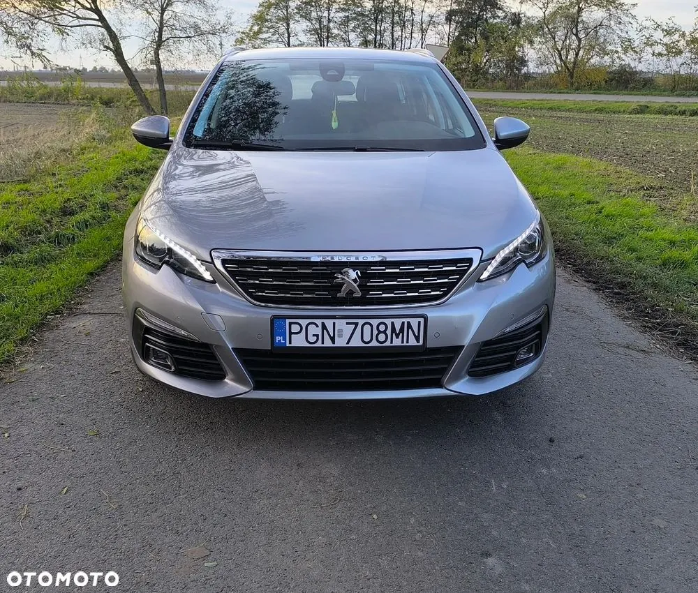 Peugeot 308 2018 photo 4