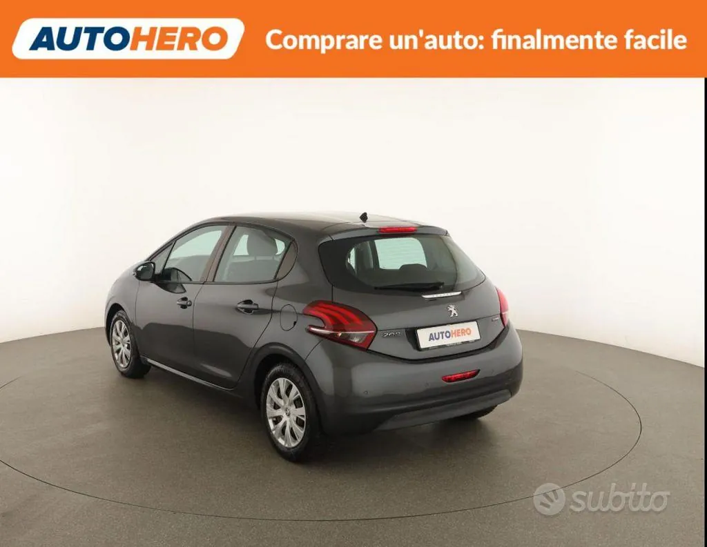 Peugeot 208 2017 photo 4