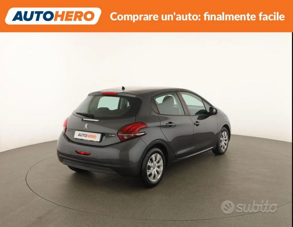 Peugeot 208 2017 photo 5