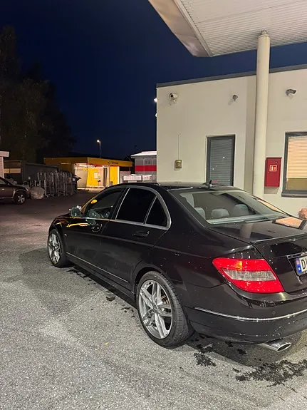Mercedes-Benz C220 D 2007 photo 3