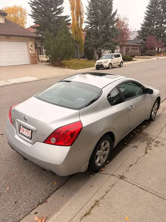 Nissan Altima 2009 photo 3