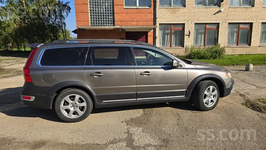 Volvo Xc70 2009 photo 2