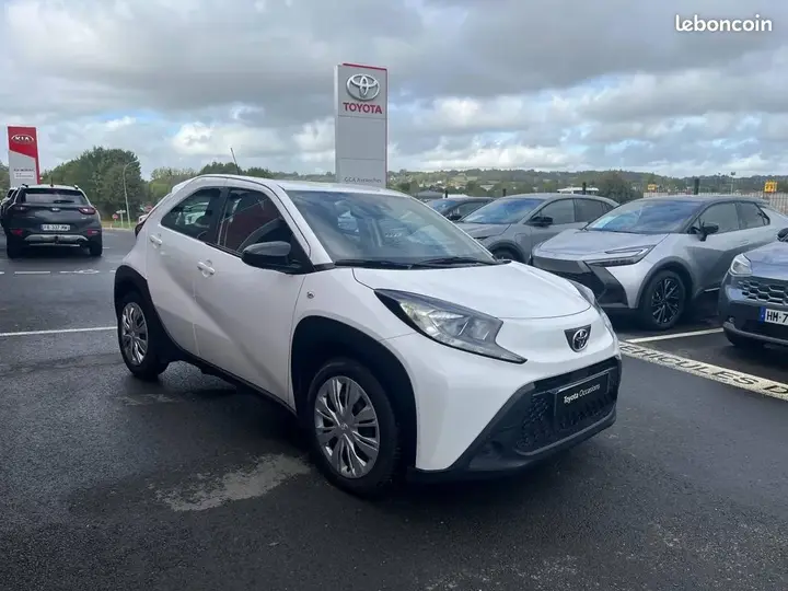 Toyota Aygo X 2023 photo 2