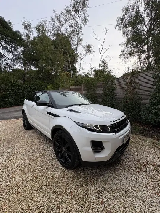 Land Rover Range Rover Evoque 2014 photo 2