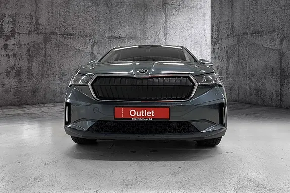 Skoda Enyaq 2022 photo 2
