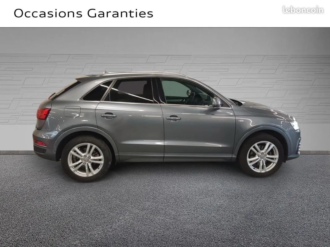 Audi Q3 2016 photo 5
