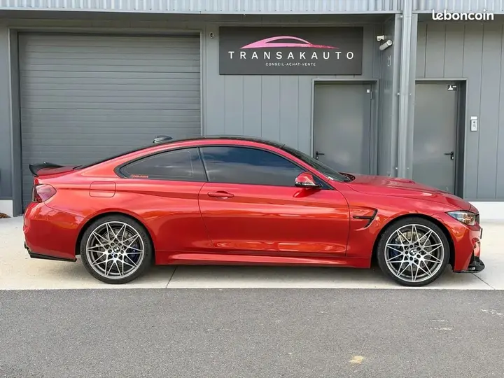 BMW M4 2017 photo 5