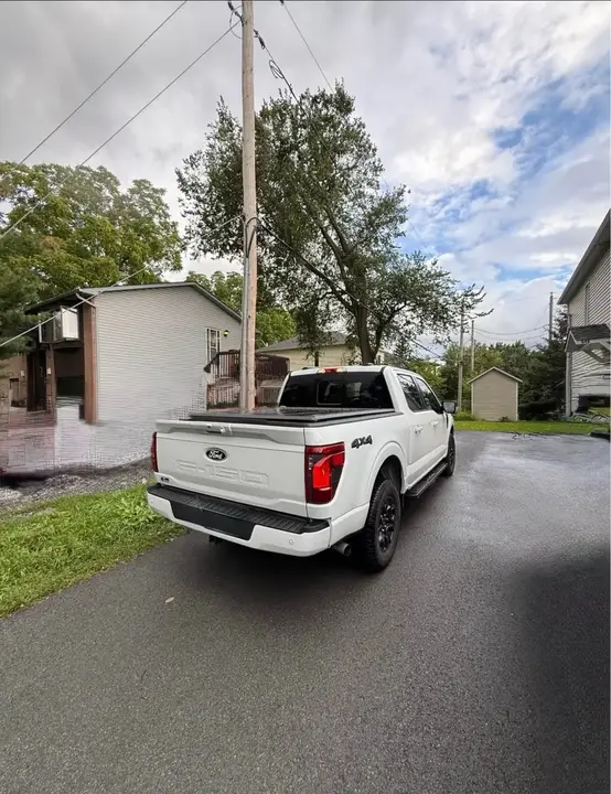 Ford F-150 2025 photo 2
