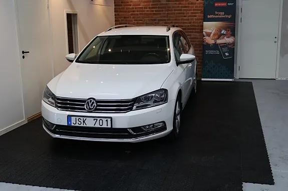 Volkswagen Passat 2013 photo 2