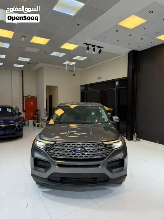 Ford Explorer 2021 photo 3