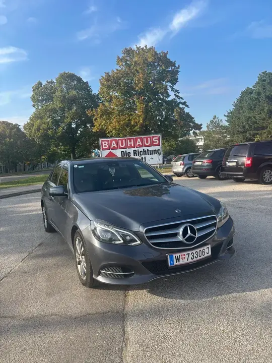 Mercedes-Benz E-Class 2014 photo 2