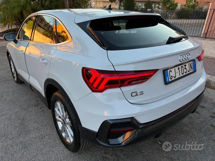 Audi Q3 2022 photo 5