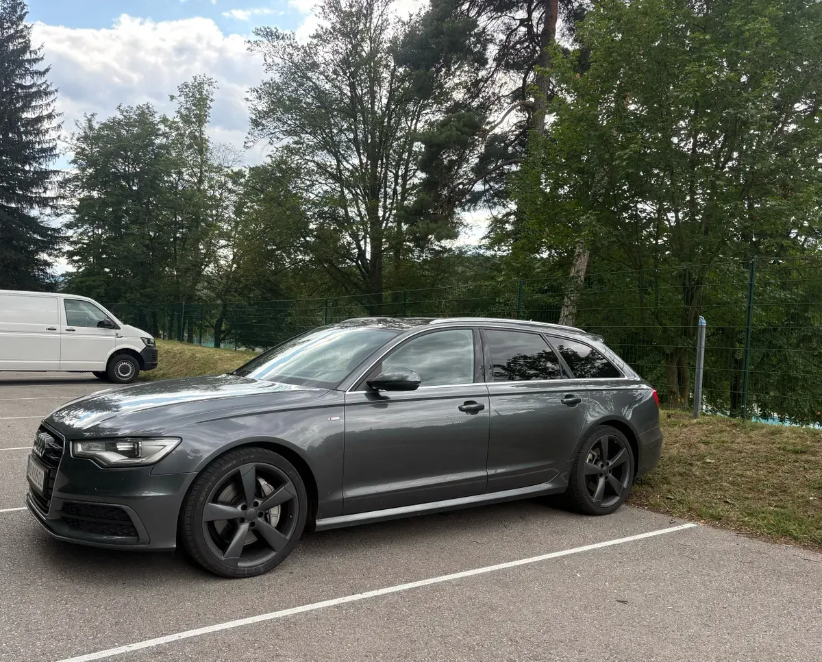 Audi A6 Avant