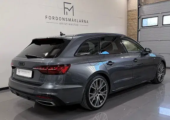 Audi A4 2023 photo 3