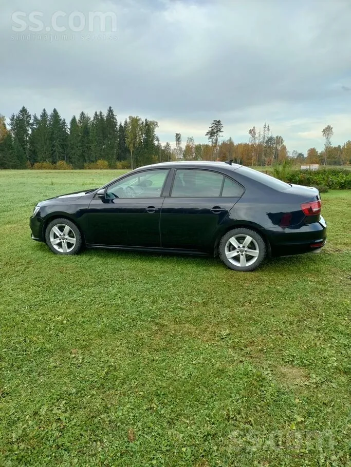 Volkswagen Jetta 2016 photo 3