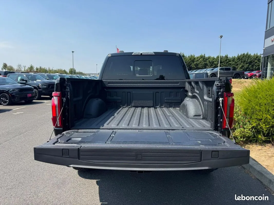 Ford F-150 Raptor 2026 photo 5
