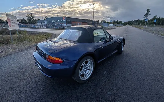 BMW Z3 1998 photo 2