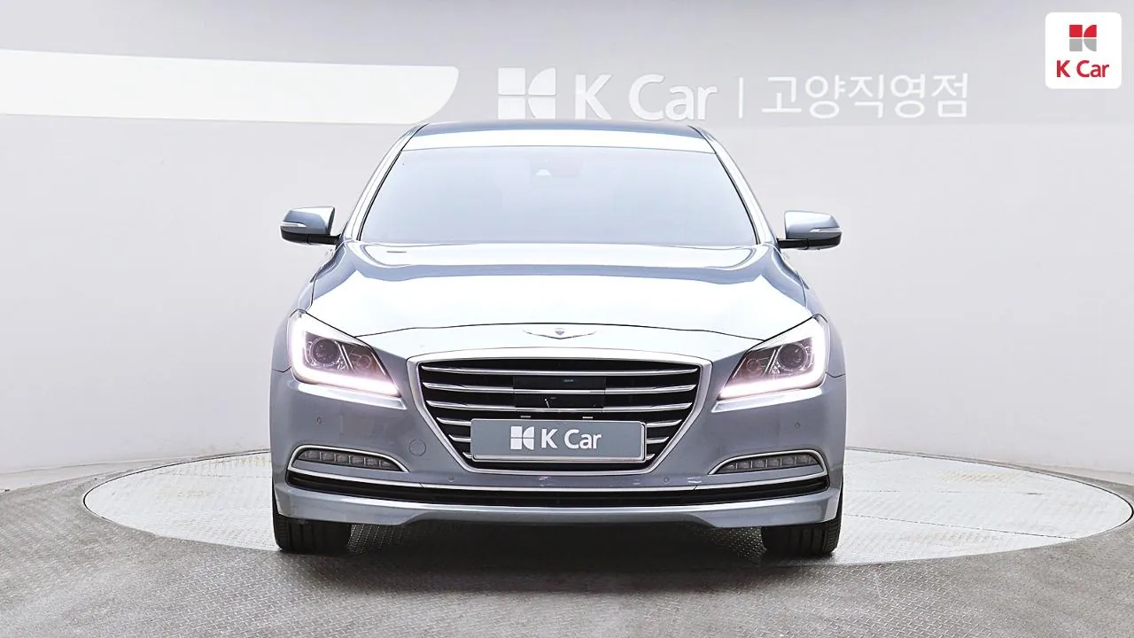 Genesis G80 2015 photo 2